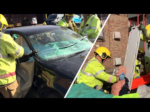 How UK Fire Fighters rescue drivers from road traffic collisions