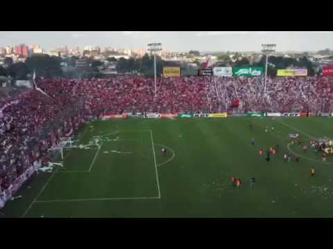 "Hinchada de San Martin de Tucuman" Barra: La Banda del Camion • Club: San Martín de Tucumán • País: Argentina