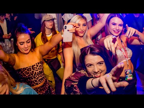 Our biggest ever boat party!