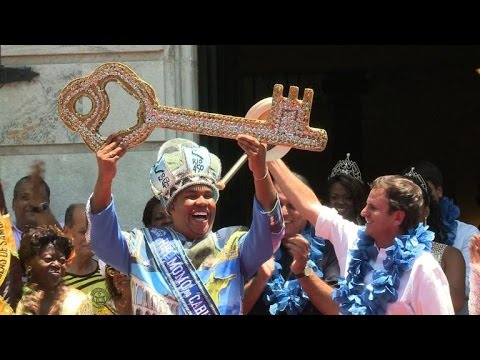 Le roi Momo ouvre le Carnaval de Rio: que la fête commence!