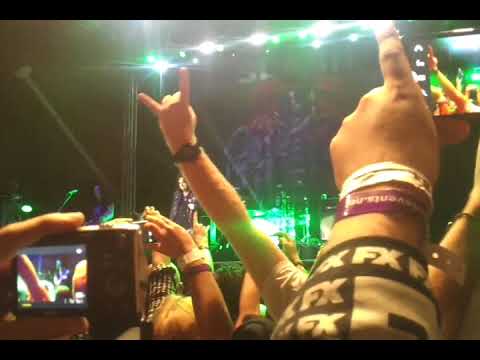 Alice Cooper  Feat  Slash  LIVE