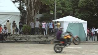 preview picture of video 'sri lankan bike'