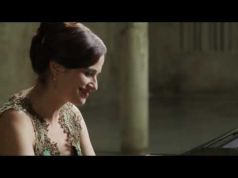 Dora Deliyska plays The beautiful blue Danube of J.Strauss, Schulz-Evler