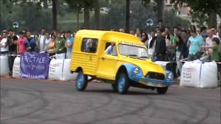 preview picture of video 'Citroën Acadiane en el IV Encontro de coches clásicos e deportivos de Culleredo'