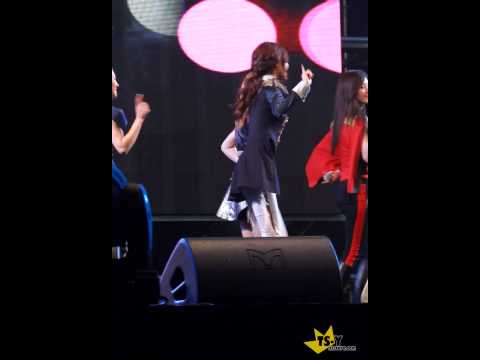 소녀시대(SNSD).태연(Taeyeon) - Gee. 아라뱃길 콘서트. FanCam.120527