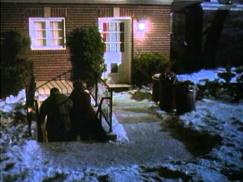 Home Alone (1990) Official Trailer