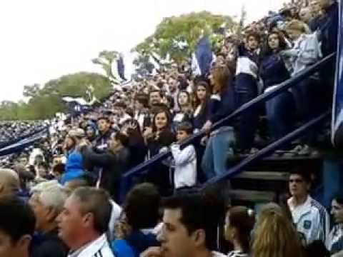 "Entrada de la banda de fierro GELP 1 vs central 0" Barra: La Banda de Fierro 22 • Club: Gimnasia y Esgrima