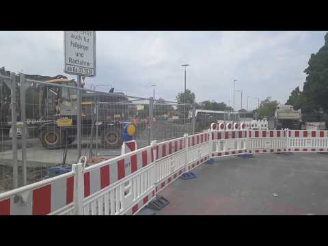 20200603 1141191 Bahnübergang GESPERRT VOLVO EW160E NWB