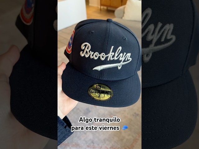 Vídeo relacionado con Bioworld EU Nintendo Gameboy Embroidered Logo Curved Bill Baseball Cap, Black (BA067775NTN) Gorra de bisbol, Gris (Grey Grey), Talla única Unisex Adulto