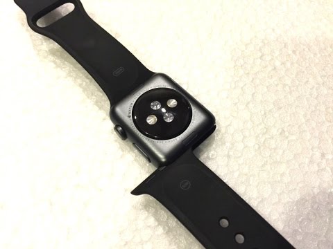Quick Tip #5 - How to Remove/Swap bands on Apple Watch