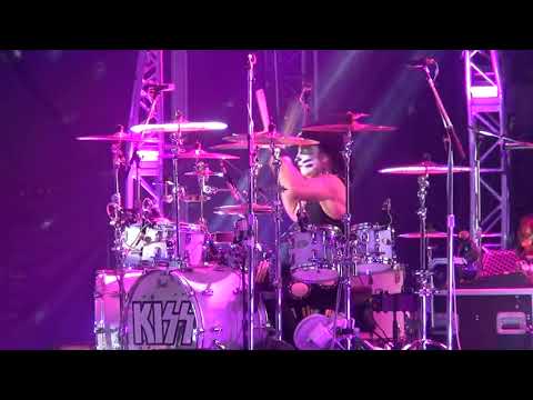 KISSONLINE EXCLUSIVE KISS   BLACK DIAMOND STAVANGER, NORWAY 2013