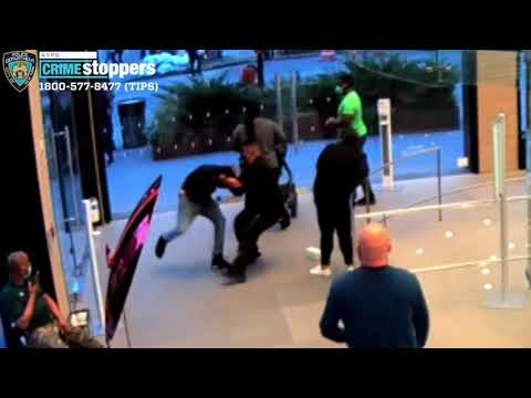 NYC Apple Store Stabbing