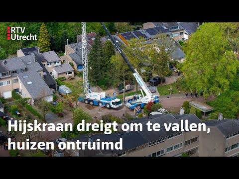 De kraan zakte weg en raakte ook nog eens een water- en gasleiding | RTV Utrecht