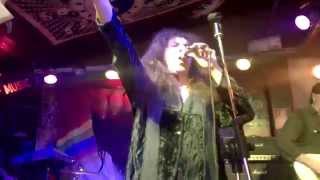 Piero Leporale sings Ronnie James Dio