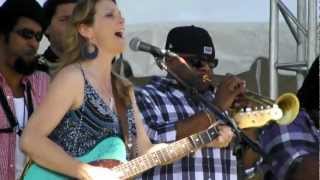 Tedeschi Trucks Band - Down Don't Bother Me - Wanee 2012