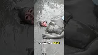 Download lagu Active volcanic mud bath😱#shorts #shortvideo #viralvideo mp3