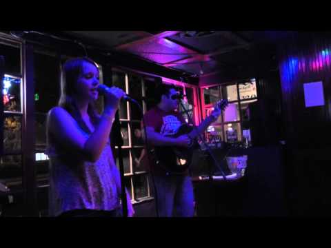 Macayla singing American Honey at open mic night - Stoney's Rockin Rodeo  4-9-13