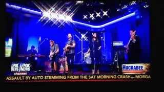 Kari Jobe &quot;Breathe on Us&quot; on Huckabee