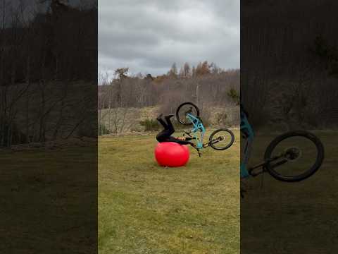 Agility testing on the new Nomad! So playful for such a capable bike…