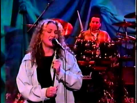 Joan Osborne - One of Us [9-5-95]