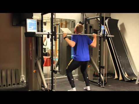 Isokinetic vs. normal weight training with 1080 Quantum