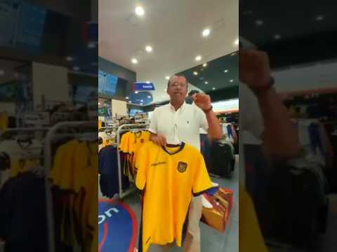 Alcaldía de Montalvo Los Ríos Domingo 14 de Junio Sorteando la Camiseta de la Selección Ecuador