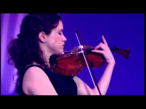 Alma Olite (アルマ・オリテ) - ヴァイオリニスト | 演奏家データベース Musician Clippy