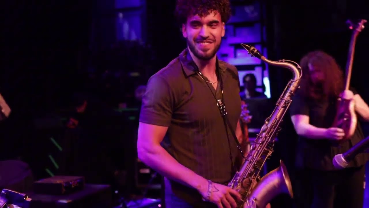 Promotional video thumbnail 5 for Saxophone for the Soul