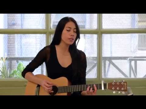 Video High By The Beach (Cover) de Danelle Sandoval