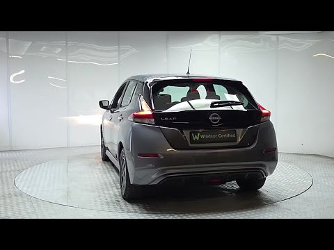 Nissan Leaf Acenta 40kwh - Image 2