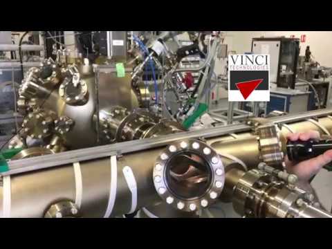 UHV transfer to growth or analysis chamber