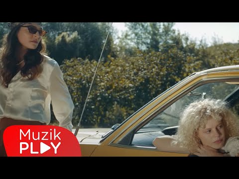 Serkan Çinioğlu & Glasxs - Kimse Görmüyor II (Official Video)