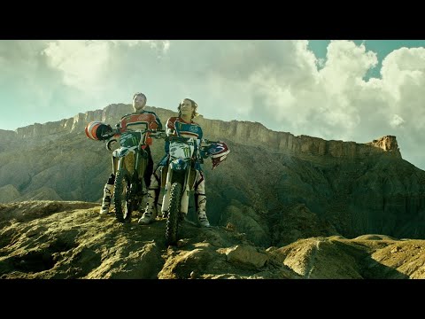 Yamaha  YZ450F motocross / Point Break (2015) HD scene 1/3 latino