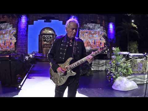 Howard Leese - Solo guitar performance of Nessun Dorma, from Puccini's Turandot