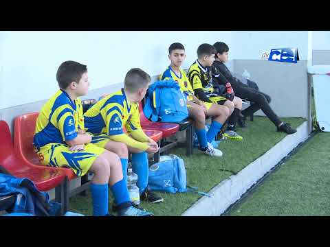 Torneo de Reyes de fútbol 7 benjamín en el 'Emilio Cózar'.