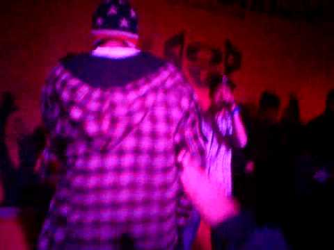 Devito,Etru,Em Emej - Dom Omladine KG 18.11.2011