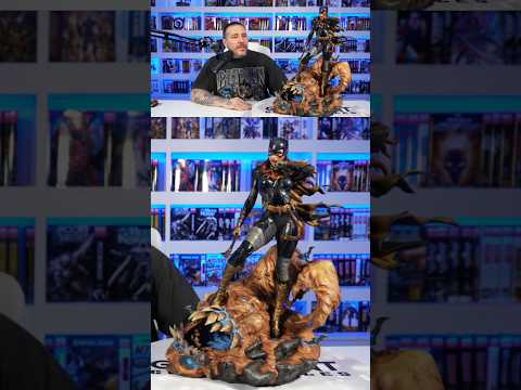 Were Doing A Giveaway! #Batman #Batgirl #Sideshow