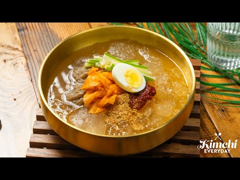 RESTAURANT-STYLE NAENGMYEON AT HOME! | H MART KIMCHI EVERYDAY | 냉면