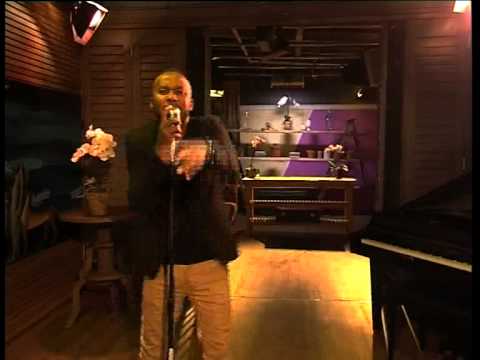 Vusi Nova performs \I'd Rather Go Blind\ live in studio (30 June 2014)