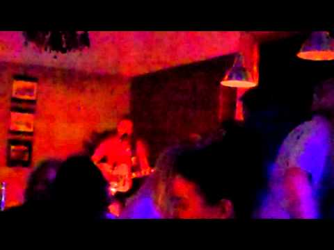 Jesse B drar Loket på Hugos 110402