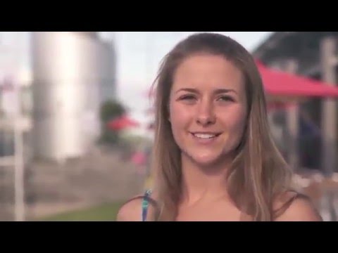 Visit Queenscliff   and ride The Blues Train!