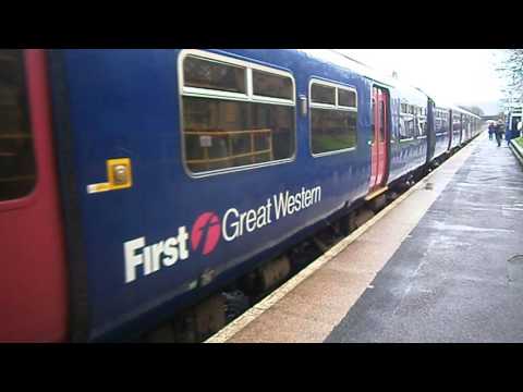 GWR DMU'S no's: 150261-150232 @ Oldfield Park {2E20} 20/02/2016.