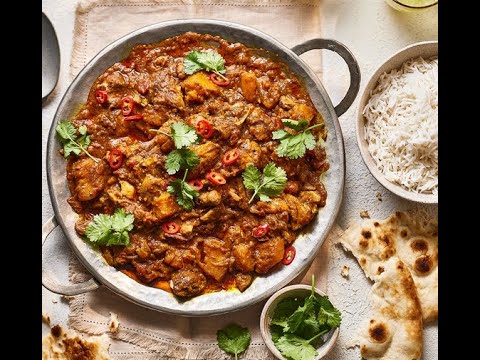 One Pot Garlicky Spicy Meat Curry