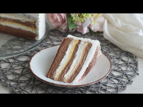 There is great interest in this cake, it is sought after for various celebrations.