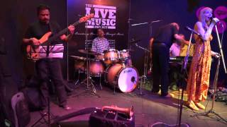 Laura Ainsworth - The gentleman is a dope