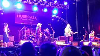 Steve Earle &amp; The Dukes - &quot;So You Wannabe an Outlaw&quot; (Huercasa Country Festival 2018)