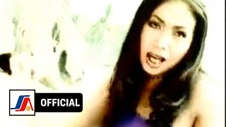 Download lagu Ade Irma - Gelora Cinta mp3