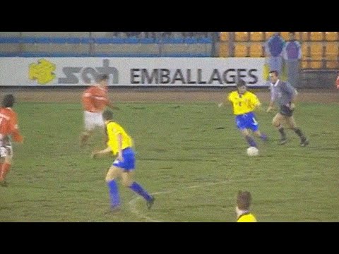 FC Gueugnon - Nîmes Olympique (2-1) - Summary - Division 2 1994-1995