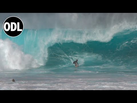 Seemingly ENDLESS 2nd Reef Pipeline Set SMASHES Surfers In The Lineup