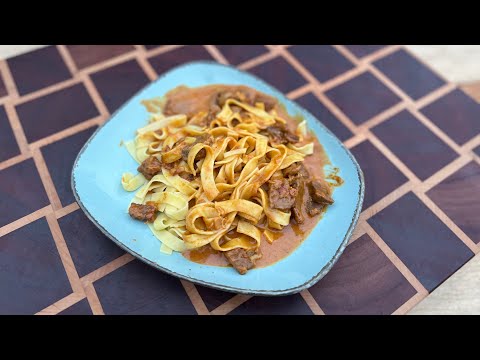 Rouladengeschnetzeltes aus dem Dutch Oven one pot Gericht #shorts